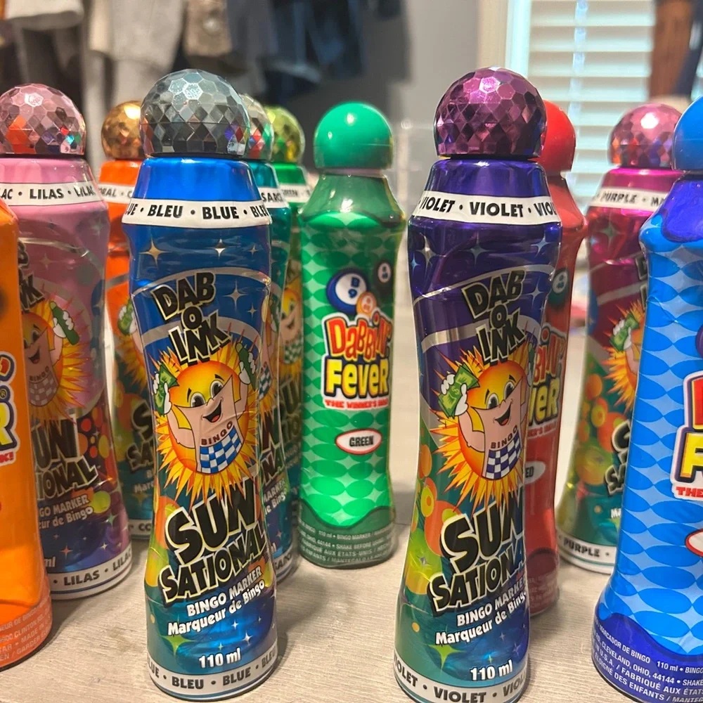 19 barely used Dab On Ink Dab 'N' Fever Bingo Marker Set - Multicolor - Picture 2 of 3